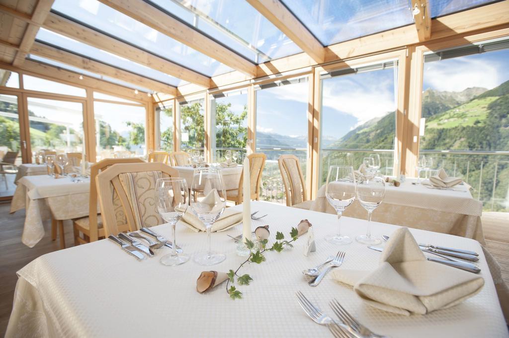 Naturhotel Gruberhof Schenna Exterior photo